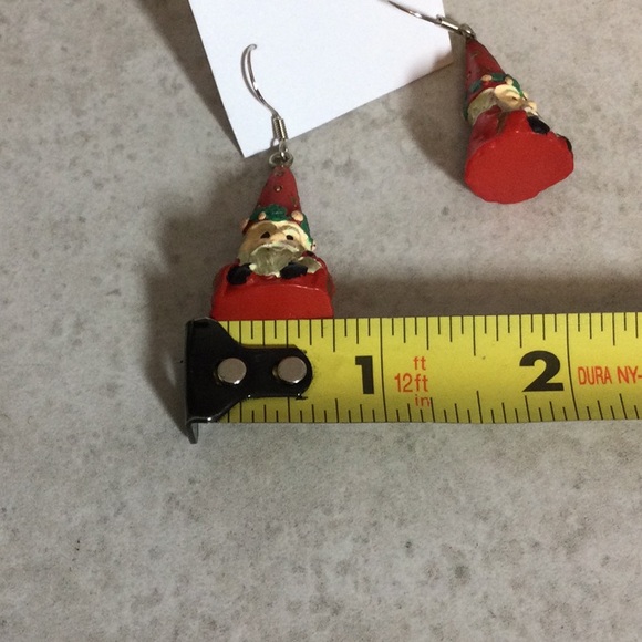 Santa cone shaped drop earrings - Picture 6 of 7